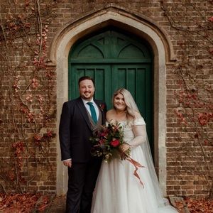 Meet your Poshers - The Rayners!